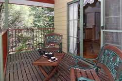 Eagle Hammer Cottages - eAccommodation 3