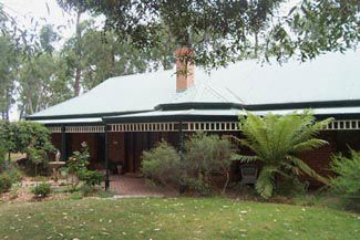 Wide Horizons Bed And Breakfast - eAccommodation 4