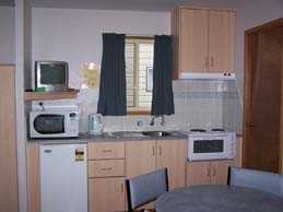 Kywong Caravan Park - eAccommodation 3