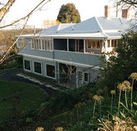 Azidene House - eAccommodation