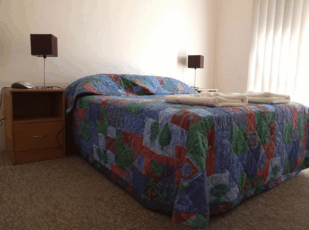 Carnarvon Central Apartments - eAccommodation
