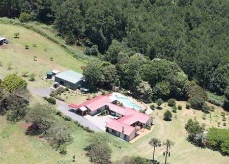 Tropical Coast Retreat - eAccommodation 3