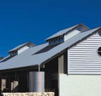 Oceanic Apartments - eAccommodation