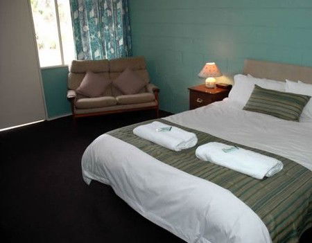 The Bay Motel - Safety Beach - eAccommodation 0