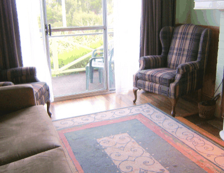 Lady Barron Holiday House - eAccommodation 4