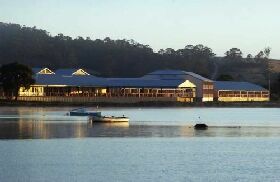 Tidal Waters Resort St Helens - eAccommodation 1