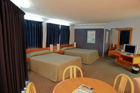 Quality Hotel Lord Forrest - eAccommodation 0