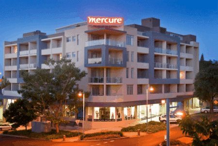 Mercure Centro Hotel - eAccommodation