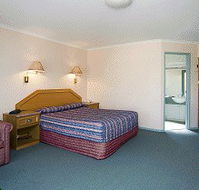 Thunderbird Motel - eAccommodation