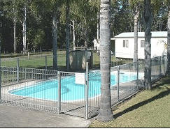 Breckenridge Farmstay - eAccommodation