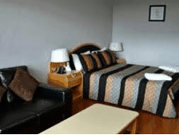 Airport International Motel - eAccommodation 0