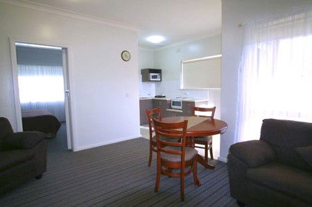 Abbey Apartments - eAccommodation 1
