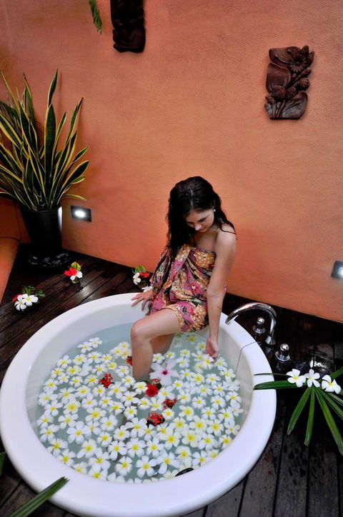 Bali Hai Resort - eAccommodation 1