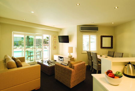 Oaks Pacific Blue Resort - eAccommodation 3
