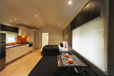 The Gateway Village Holiday Park - eAccommodation 2