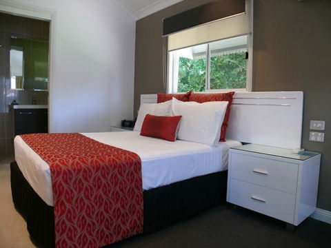 The Gateway Village Holiday Park - eAccommodation 9