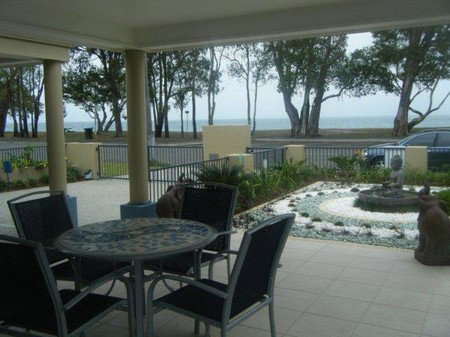 Bali On Bribie - eAccommodation 1