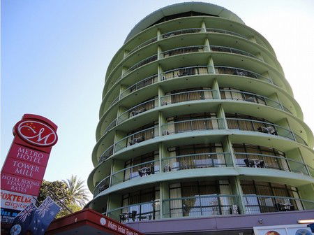 Metro Hotel Tower Mill - eAccommodation 1