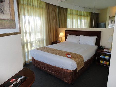 Metro Hotel Tower Mill - eAccommodation 3