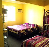 Dorchester Inn - eAccommodation