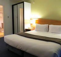 Waldorf Apartment Hotel - eAccommodation