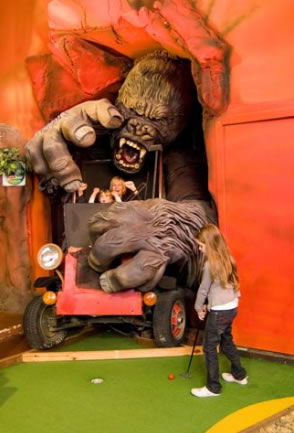 King Tutts Putt Putt - eAccommodation 3