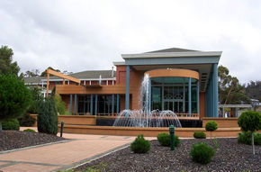 Country Club Tasmania - eAccommodation 3