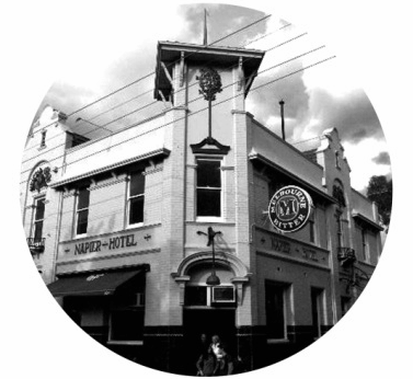 Upstairs At The Napier Hotel - eAccommodation 1