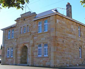 Memorial Hall - eAccommodation 0