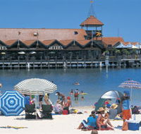 Sorrento Beach - eAccommodation