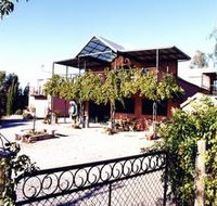 The Terrace Gallery at Patly Hill Farm - eAccommodation