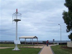 Turnbull Park, Centenary Park And Foreshore - eAccommodation 0