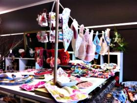 Under The Oak Handmade Gallery And Gifts - eAccommodation 0