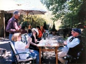 Barratt Wines - eAccommodation 0
