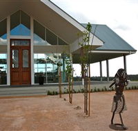 ArtWine Cellar Door - eAccommodation