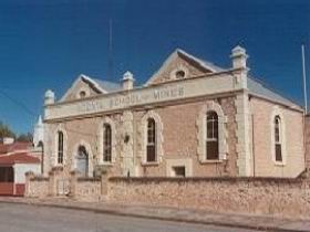 Local And Family History Resource Centre - eAccommodation 0