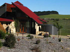 Parri Estate Mount Compass Cellar Door - eAccommodation 0