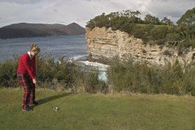 Tasman Golf Club - eAccommodation 0