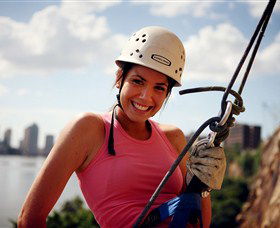 Kangaroo Point Cliffs - eAccommodation 0