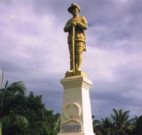 Port Douglas War Memorial - eAccommodation