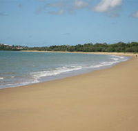 Bucasia Beach - eAccommodation