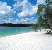 Lake McKenzie - eAccommodation