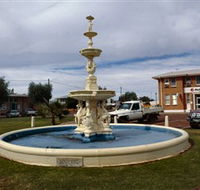 Cunnamulla War Memorial Fountain - eAccommodation