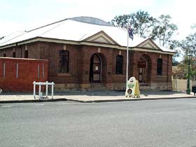 Granville QLD eAccommodation