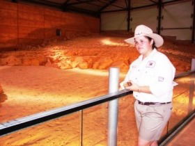 Dinosaurs And Opals Four Wheel Drive Track - eAccommodation 0