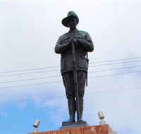 Charters Towers Memorial Cenotaph - eAccommodation