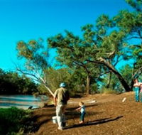 Charleville - Dillalah Warrego River Fishing Spot - eAccommodation