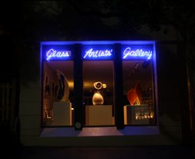 Glass Artists Gallery - eAccommodation 0