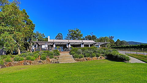 GREENSTONE VINEYARDS - eAccommodation 1