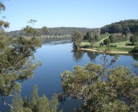Hanging Rock Lookout - eAccommodation 0